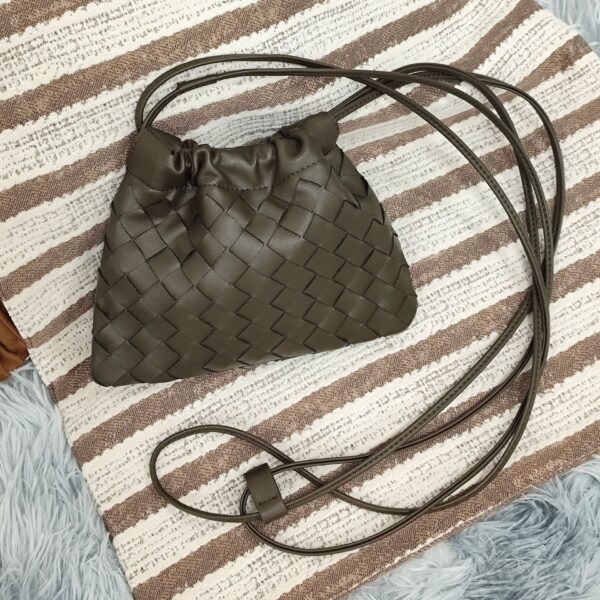 Rachel Cloud Woven Bag
